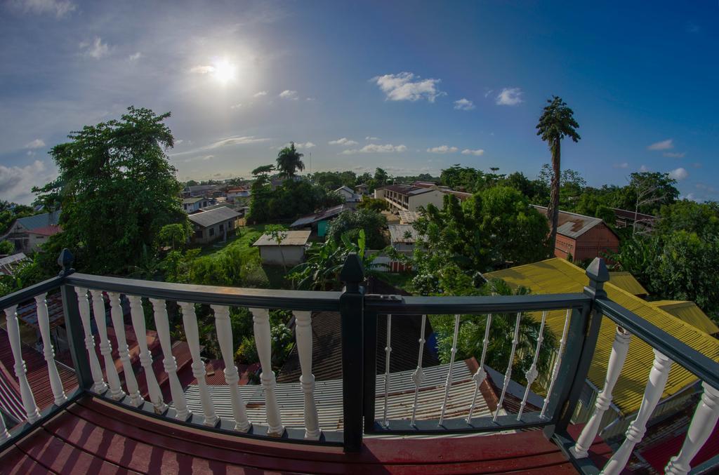 Guesthouse Un Pied-A-Terre Paramaribo Ngoại thất bức ảnh