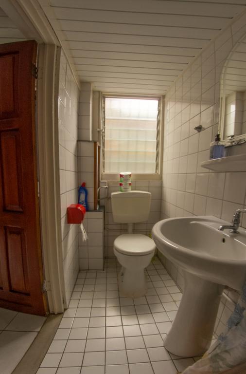 Guesthouse Un Pied-A-Terre Paramaribo Ngoại thất bức ảnh