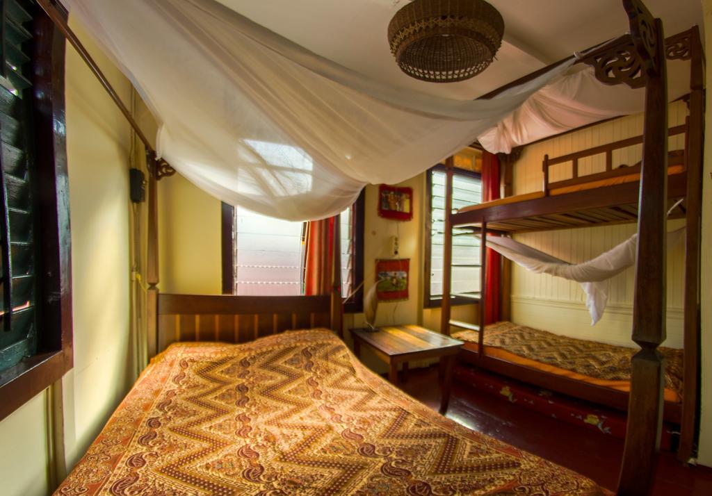 Guesthouse Un Pied-A-Terre Paramaribo Ngoại thất bức ảnh